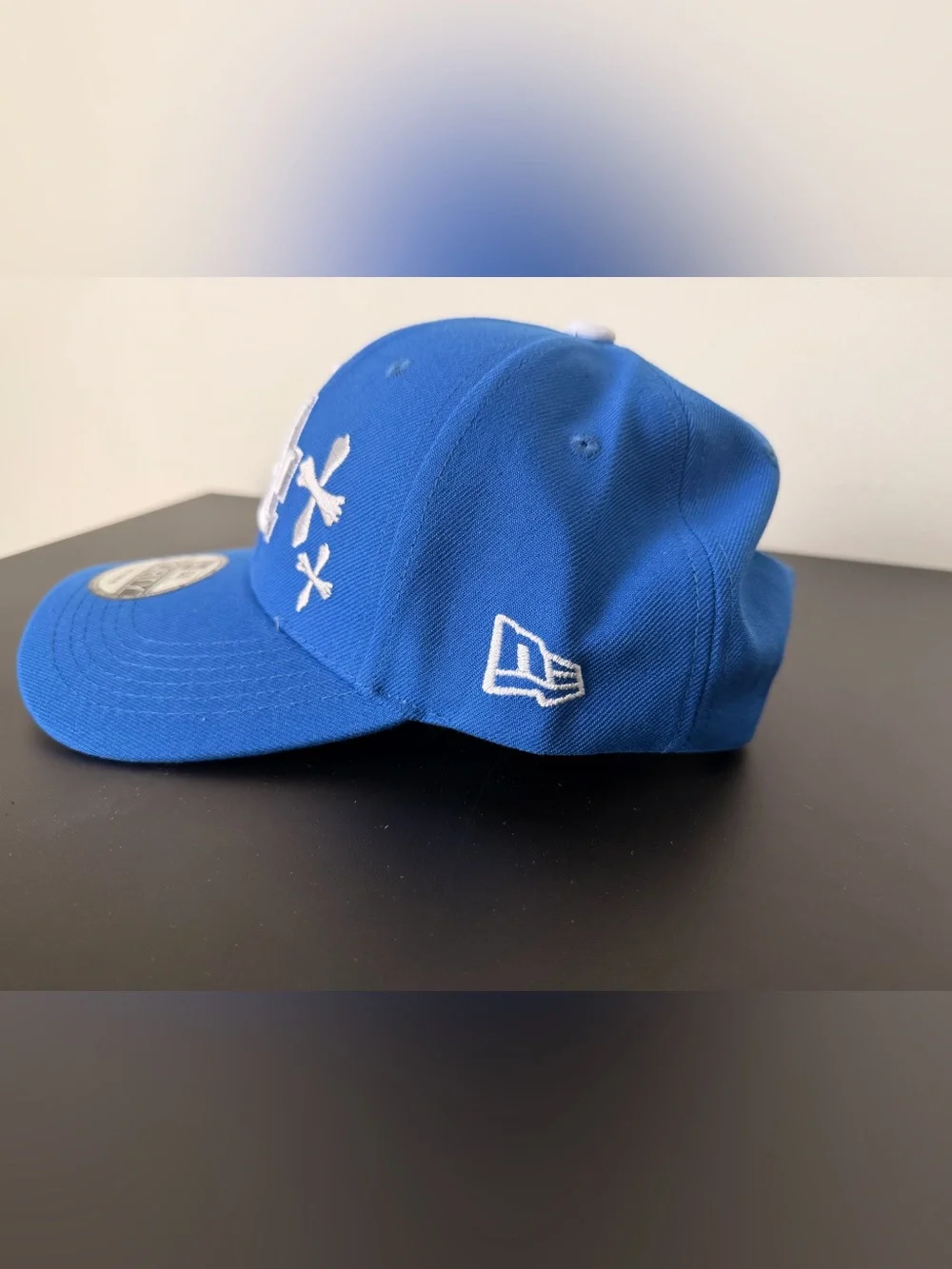 New Era Blue LA Dodgers 9FORTY Cap with Red Rose Embroidery